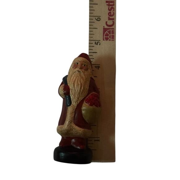 VTG Santa Claus Folk Art Christmas Painted Resin Figurine Group 1993 Holiday - Picture 8 of 8